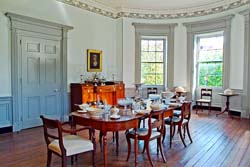 Dining-Room,-Joseph-Manigual-House,-Charleston,-South-Carolina